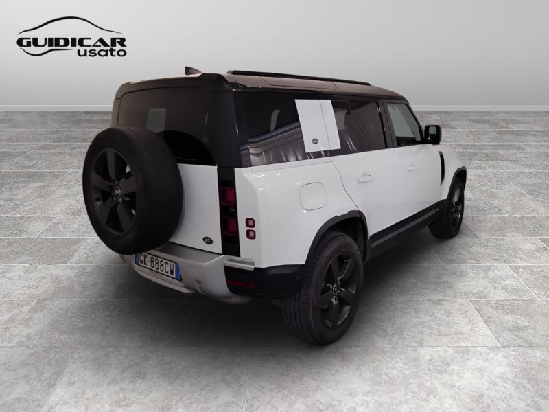 GuidiCar - LAND ROVER Defender 2022 Defender 110 3.0d i6 mhev SE awd 200cv auto Usato